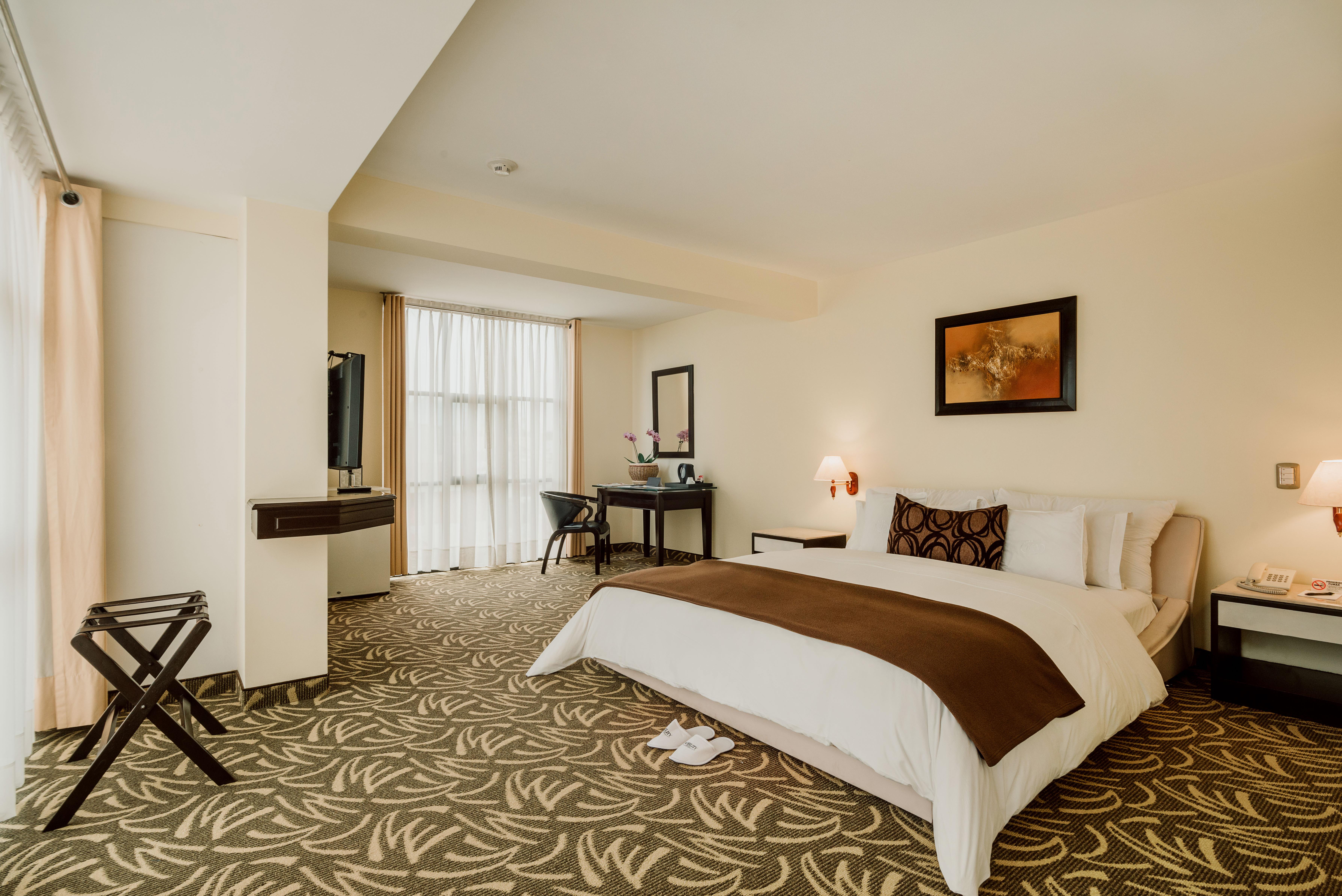 Nobility Hotel